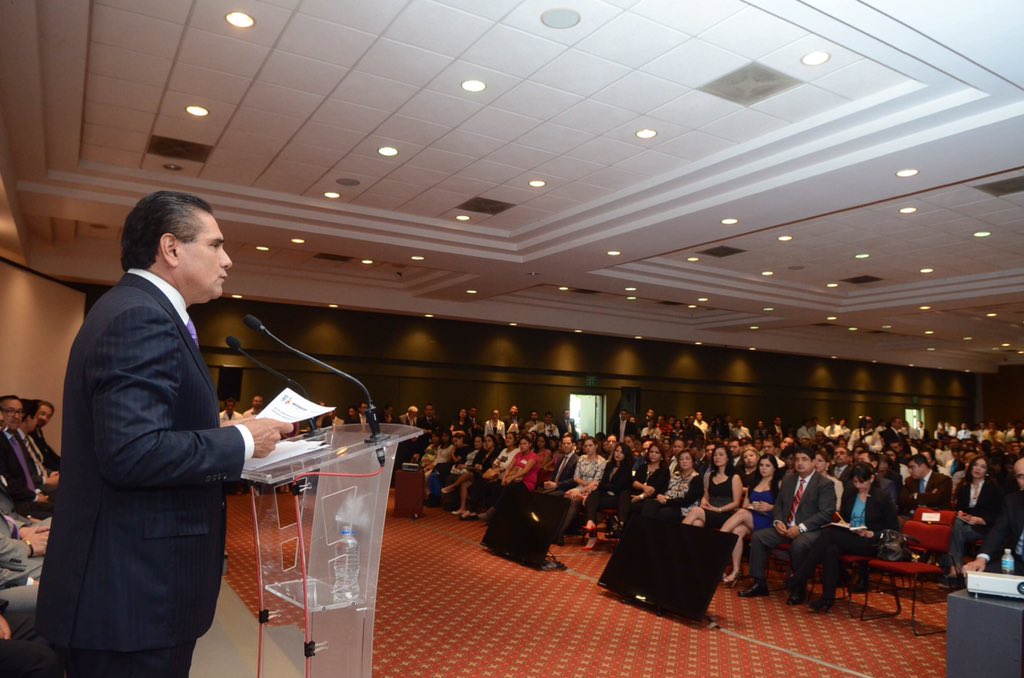 Ponen en marcha 'Médico en tu Casa' en Michoacán - CTeUONCUwAADkaE