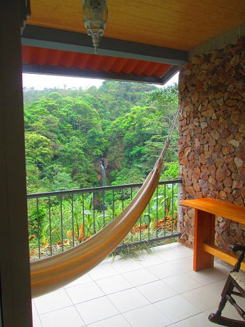 VillaTavida's tweet photo. vista de habitacions https://t.co/jbxM2ApWs2