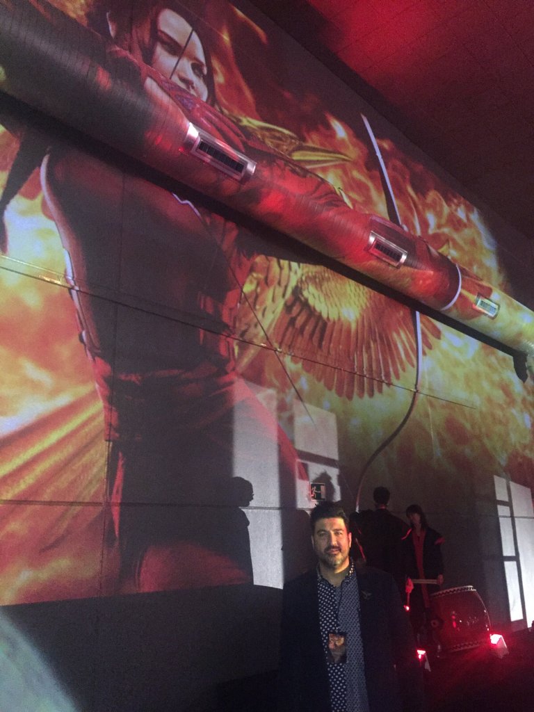 TonyAguilarOfi's tweet photo. Waiting for Jennifer Lawrence, @jhutch1992 &amp; @LiamHemsworth in @Cines_Kinepolis https://t.co/VQtslKDfMd