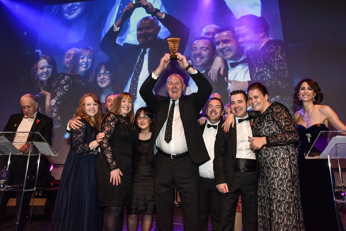 EforMod's tweet photo. Well done and well deserved to all @BlackSwanHotel #Helmsley Big
#Winners @Welcome2Yorks #WhiteRoseAwards XX https://t.co/D32ZjoIpUz