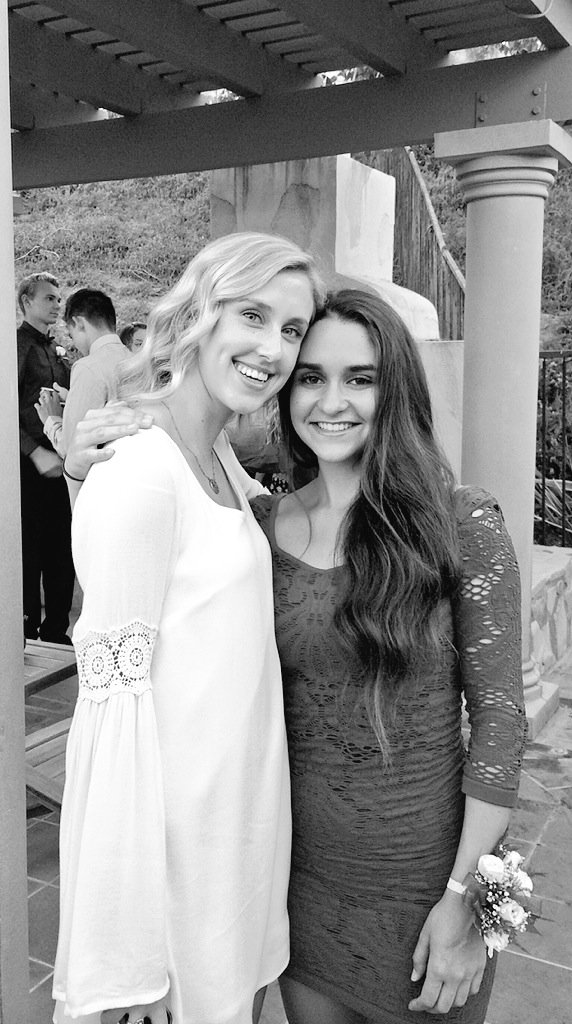rachhelllj's tweet photo. Happy birthday to my go to gal @JuliaaGlass I LOVE YOU ❤️ https://t.co/40Uja7UfFD