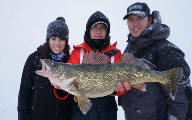 ang33ca's tweet photo. "Captured" tonight on @WFN!! 8:00pm est @SheLovesToFish @jeffchisholm @PBandjcharters @MatthewHeayn #icefishing🎣 https://t.co/SQbvgcaump