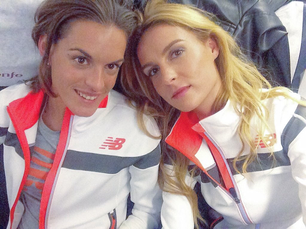 RaquelGlzCampos's tweet photo. Hoy nos hemos pegado un buen tute pero de fotos 🙋📷😂
Intenso #shooting con los #atletas del #NewBalanceTeam https://t.co/pbaN1TeEoN
