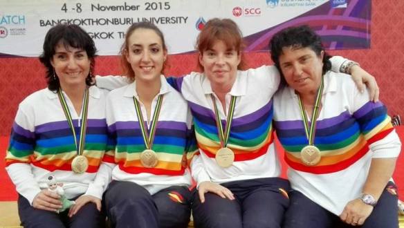 En petanca, también!!!. Cuatro españolas, reinas mundiales de la petanca bit.ly/1PnevJJ