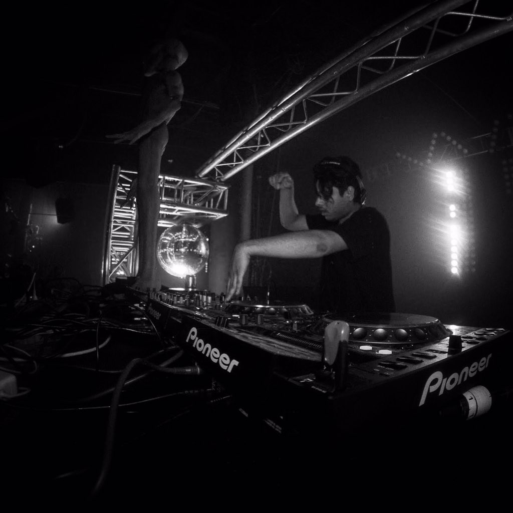 MVG_Media's tweet photo. ➖🙃➖
It's Tuesday. Turn up.
#ookay #itslit #catharsiscollective #discodonniepresents #soundgardenhall #whoismvg https://t.co/FWYZGEPX81