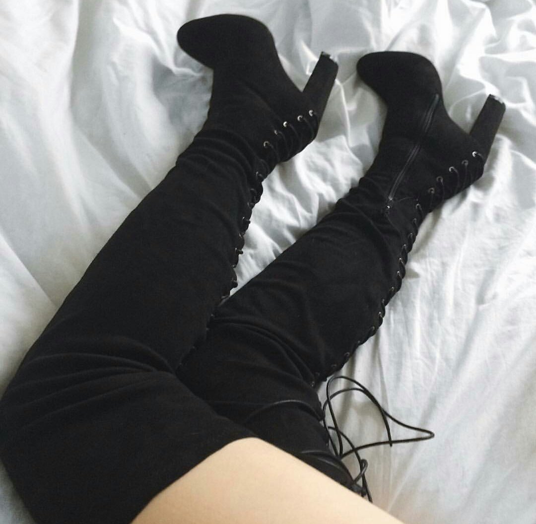 mijohnsonx's tweet photo. going out today to a party https://t.co/JubWJjBBrJ