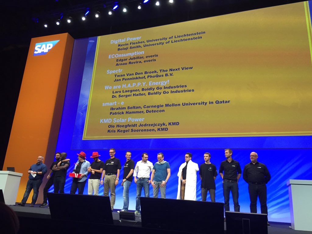 Voting the Demo winners now @SAPTechEd #innojam