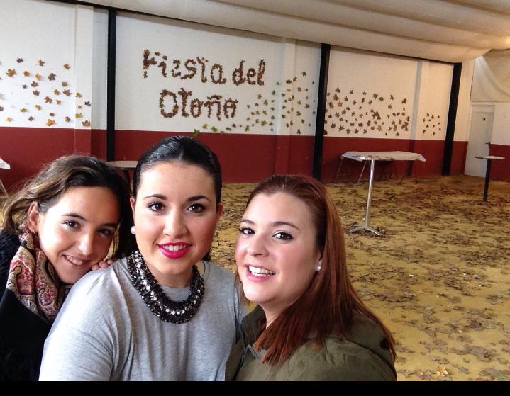 AmparoJimenez3's tweet photo. #IIIFIESTAOTOÑO https://t.co/9Ke8Ir40Mx