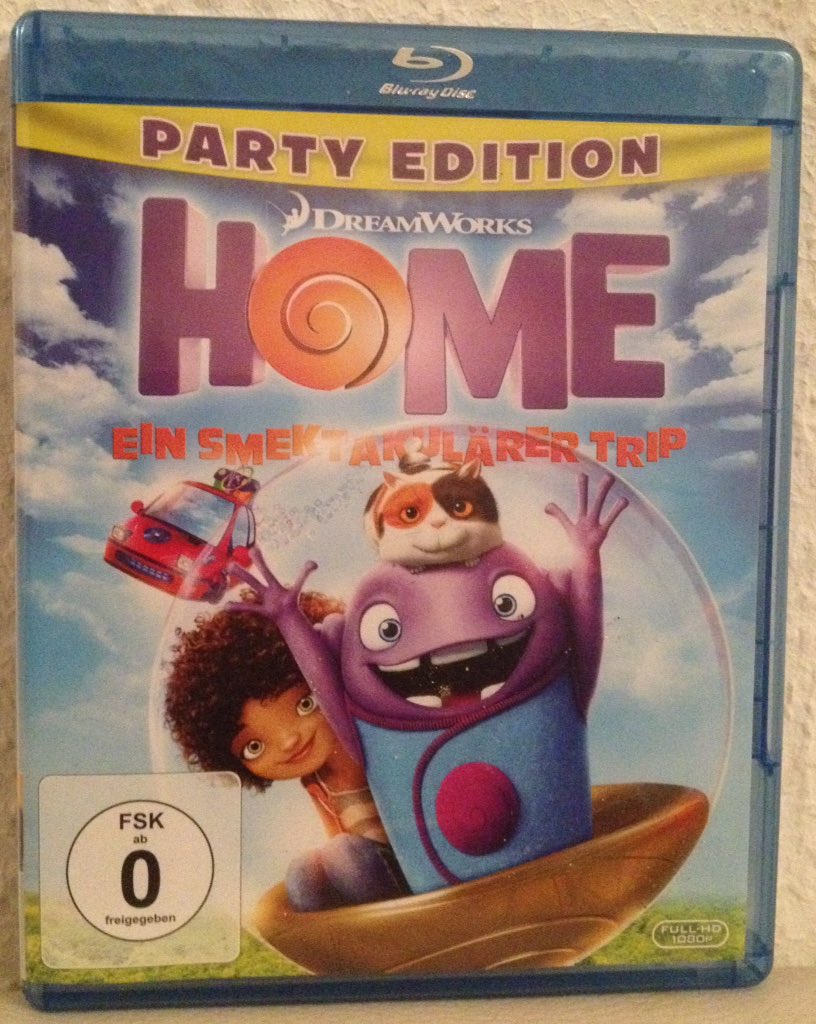 herzundnierchen's tweet photo. Neuer #Testbericht auf meinem Blog online!
#HOME #dreamworks #DVD #Trickfilm #Animation #BluRay #Boov #Film #FSK0 https://t.co/Nzxqskm6lf