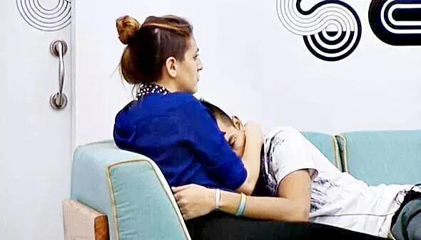 BRIANFTMICA's tweet photo. 4 MESES DE MYB
ESO MOMENTO ERA UNICO https://t.co/YLhTYzSbGi