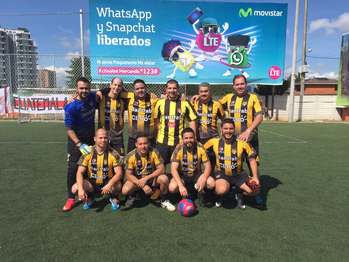 FcLourdes4's tweet photo. #CopaDerby https://t.co/AAcmlEHdsA