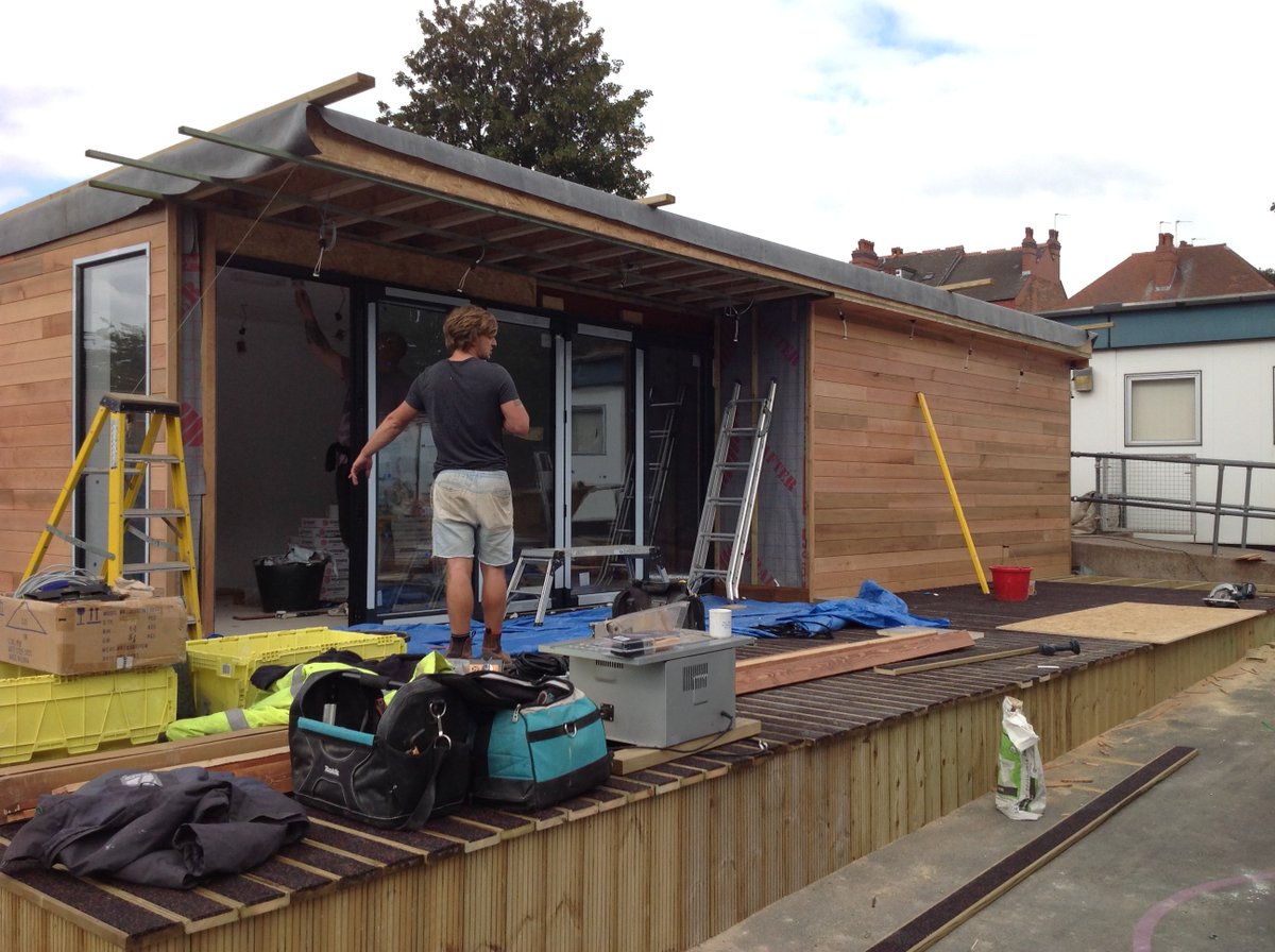 FutureRooms's tweet photo. Another garden room being made to specification https://t.co/izGQVz8N7n #Shireshour #poshhour #BerksHour #gbhour https://t.co/LVZoOKP7o1
