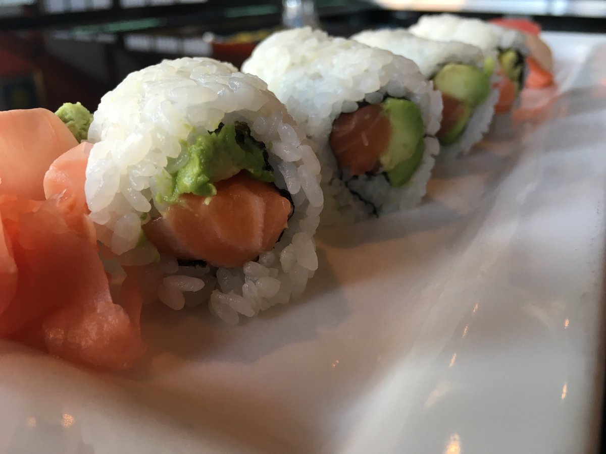 macsolving's tweet image. Salmon avocado! bit.ly/1kKAGwl