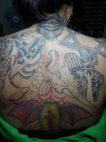RiskiPL's tweet photo. Work art and study with Jery and Desi DVB on Jery studio tattoo @jatimulyabekasi thanks all hihi :D https://t.co/gvrMcEL4ab
