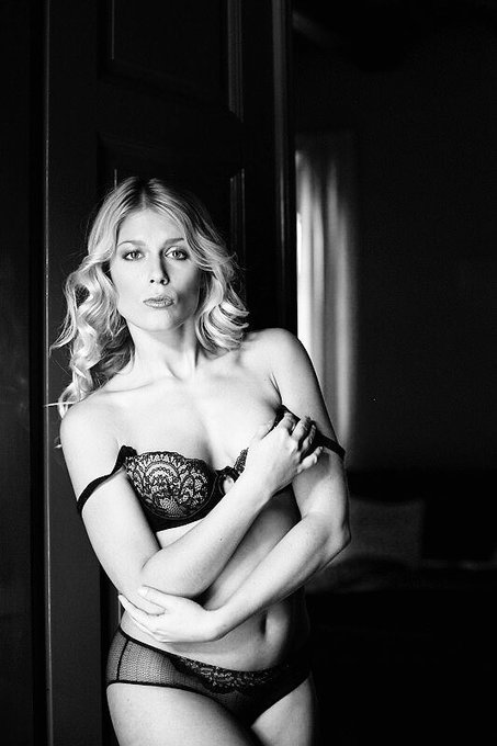 Some New pics from last week shooting! 😍😘👍😇 https://t.co/Cu0J2HtZHl<a href="/tag/victoriasecret"class="tags"><span>#victoriasecret</span></a>