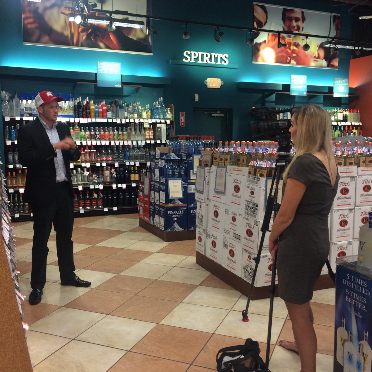 .<a href="/Drizly/">Drizly</a> on the move... Watch @TheNowTampaBay at 4pm with <a href="/christiepost/">Christie Post</a> to find out what's on tap cc @ABCWineCountry