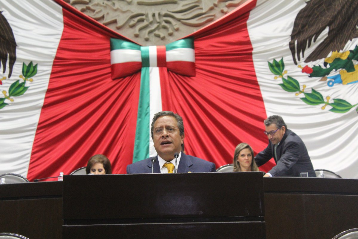 Solicitarán diputados comparecencia de Fausto Lugo - CTekDJYUEAAdOU5