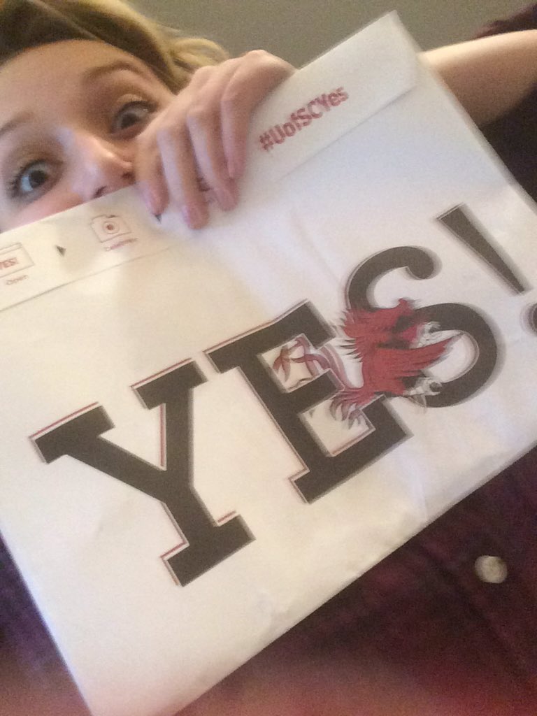 apreston_TLK's tweet photo. IT HAPPENED IM GOING TO COLLEGE #UofSCYes https://t.co/satf0FxDZd