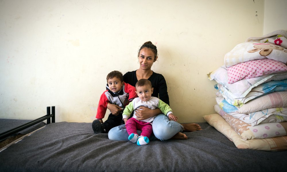 TEDTalks's tweet photo. 8 practical ways to help refugees: https://t.co/ZARx2KJ5Ri https://t.co/obWM01ya7i