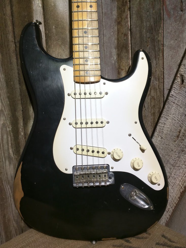 GrooveC_Guitars's tweet photo. FRESH TRADE!  

We just took in a USED FENDER 50's ROAD WORN STRAT!

651-333-4454

$549.99 https://t.co/Jc4o3d1xp9
