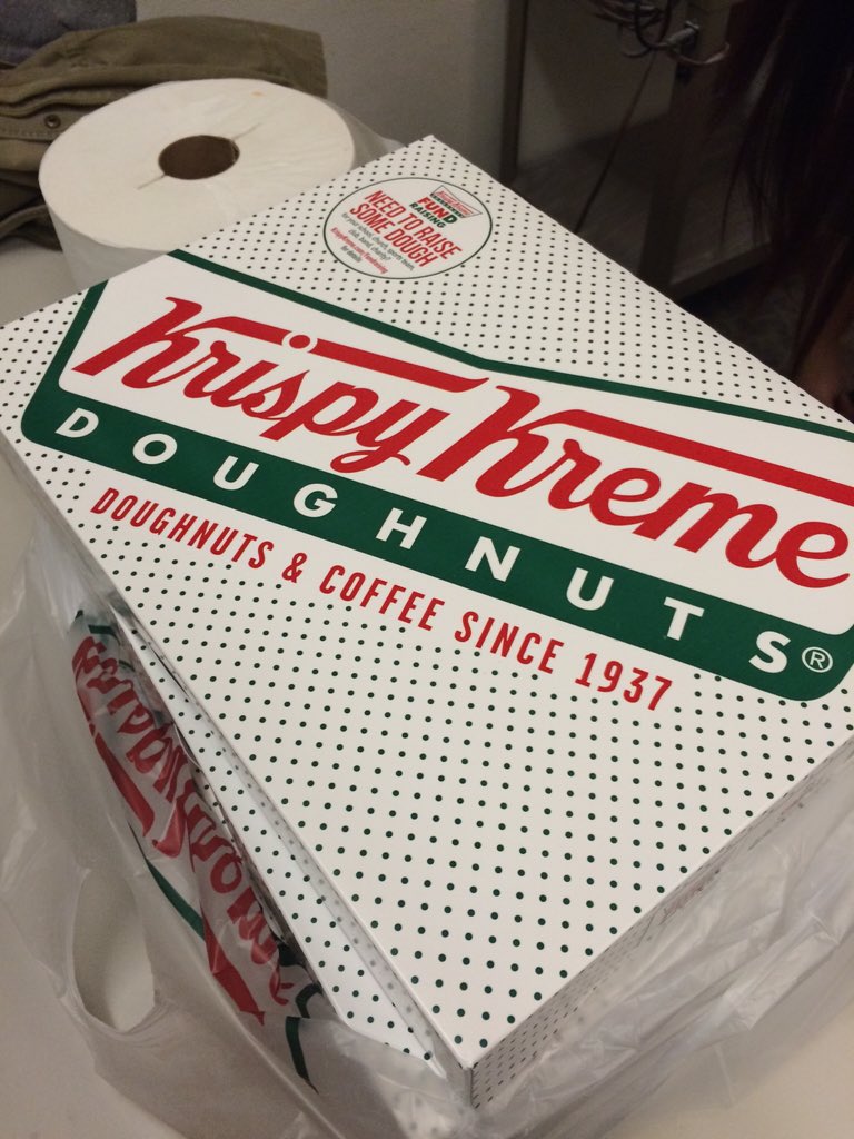 swanksauce's tweet photo. Donuts for dinner. #joinpase https://t.co/DThbAnM4uh