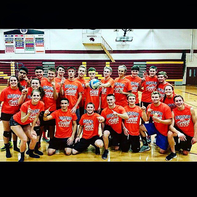 Seniors catch the win for the annual prom committee's Rough N Tuff! Thank you all who came out. 🏐 Go Panthers!