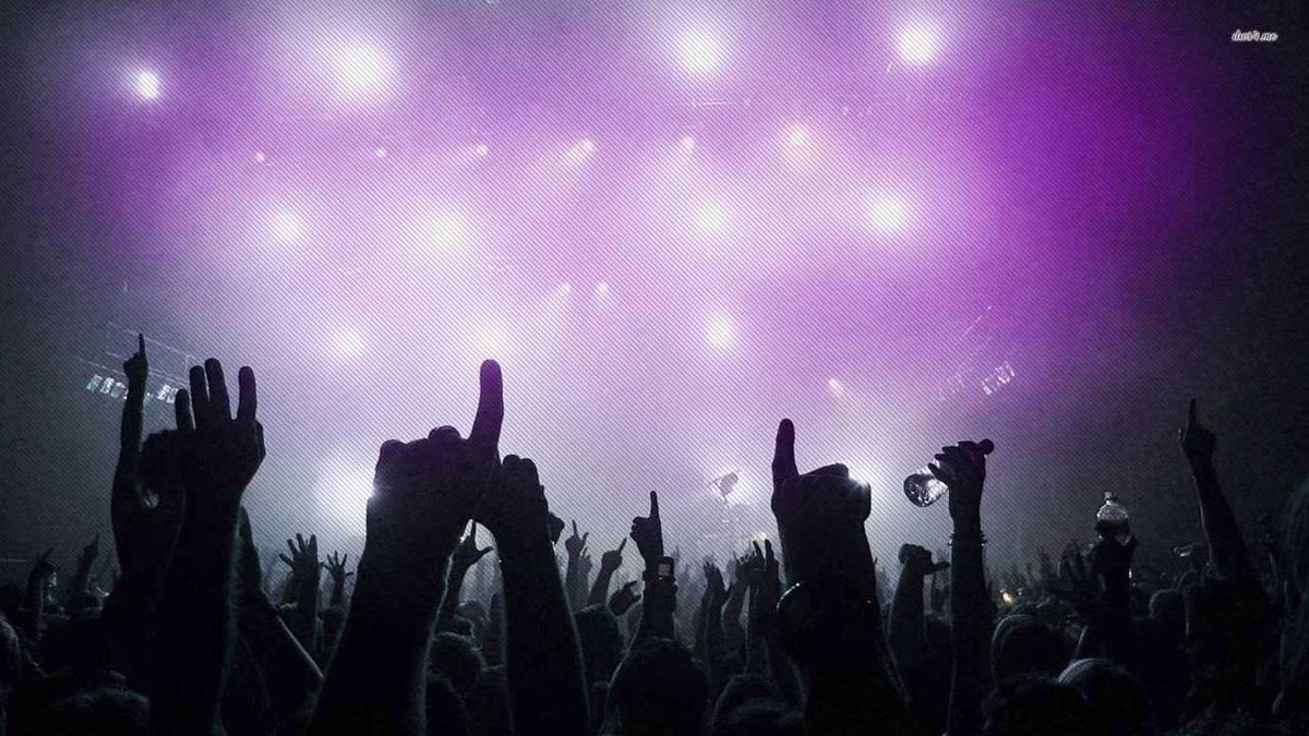 YourEDM's tweet photo. A Rave In The Sky Isn't Happening, But It Would Be Really Cool https://t.co/nLxMSXEsM7 https://t.co/c11oUFrz3z