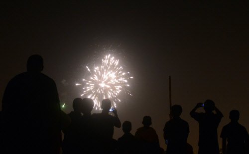 TOI_Elections's tweet photo. #HappyDiwali https://t.co/p1YsifxNaN