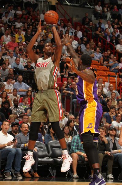 NBA's tweet image. Chris Bosh (30pts/11rebs) had it going (9/16 FGAs, 2/5 from 3) in the @MiamiHeat's 101-88 win v. the @Lakers