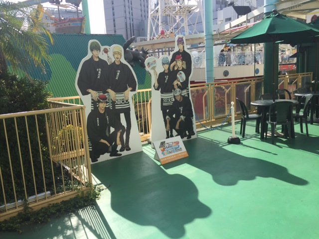 hanayashiki1853's tweet photo. 【緊急特報】本日14：00より「青峰の浅草飴＆ちびキャラめんこのセット」￥400にて販売いたします♪　場所は2Fフォトスポット！キャラクターに関わらずお一人様2個まで^^ https://t.co/BvAIHAPICc