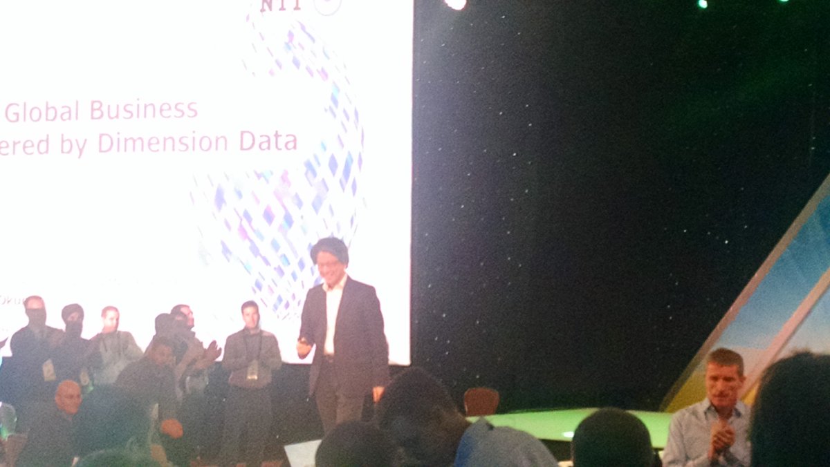 wulf_chris's tweet photo. @DimensionDataAM Brett introducing Okuno-san #DDAC16 https://t.co/LAZzqqbqfw