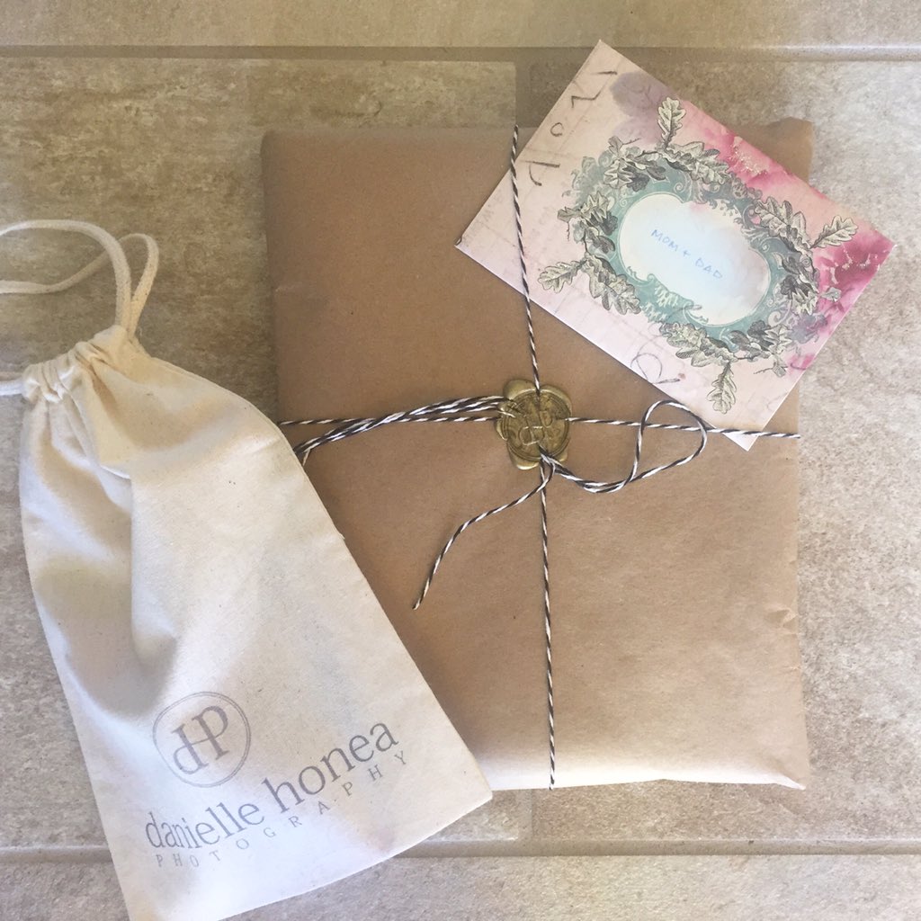 dhonea's tweet photo. All my clients are little gifts from God. The least I can do is a fraction of the love back to them. Thank you. 💋 https://t.co/6eEcbh7r7B