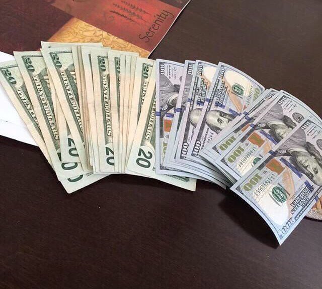 hellabandz_ike's tweet photo. 🏡Rent Due?, 🚗 Car Note?,💡Light Bill?, 🚙 Car Insurance?, ⛽️ Need Gas Money?, 💸💸 Or You Just Need Extra Cash Just HMU! https://t.co/cBG0B9ACrq