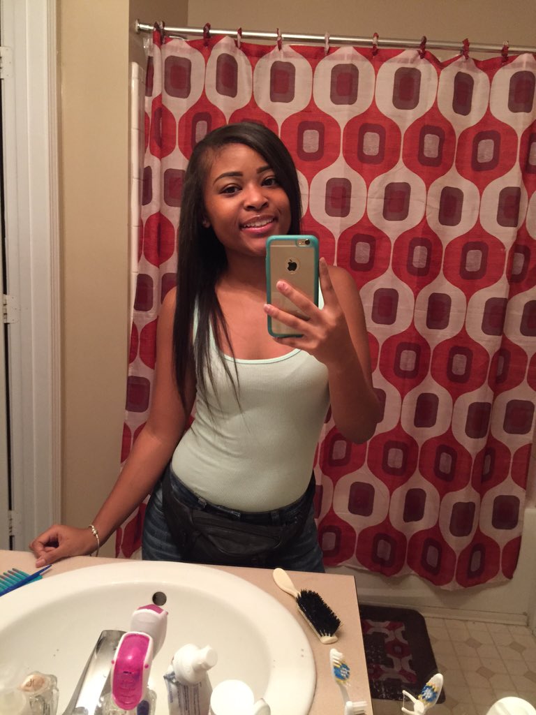 OnlyOne_Ebonee's tweet photo. 🤑😘❣🤗 https://t.co/iVhJUaQkTK
