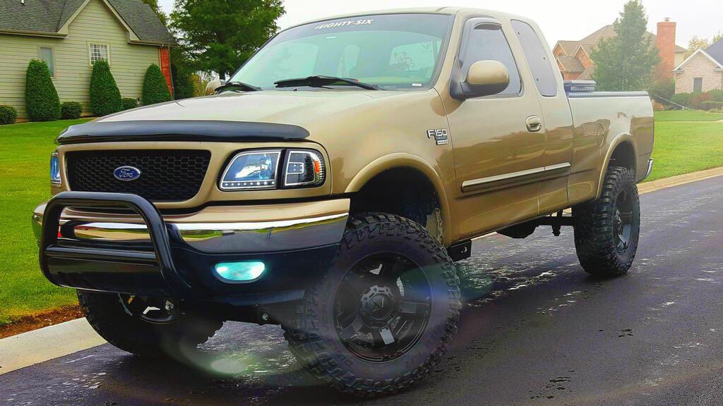 F150Nation's tweet photo. #TeamFord #F150Nation ( @its_bambi219 ) https://t.co/u23mF6FpM0