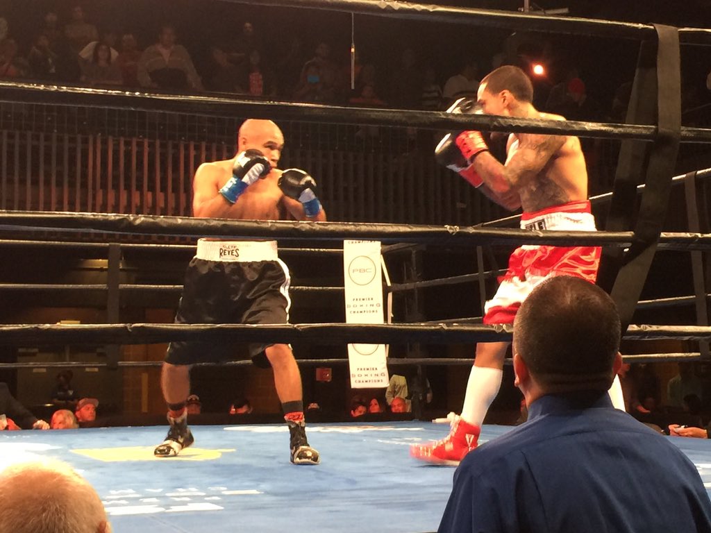 LeijaBattahPR's tweet photo. #Austin undercard action Arriaga from #Sanantonio vs Local talent Prisco Marquez of #Austin #boxing #lbpboxing https://t.co/64VOqarQ38