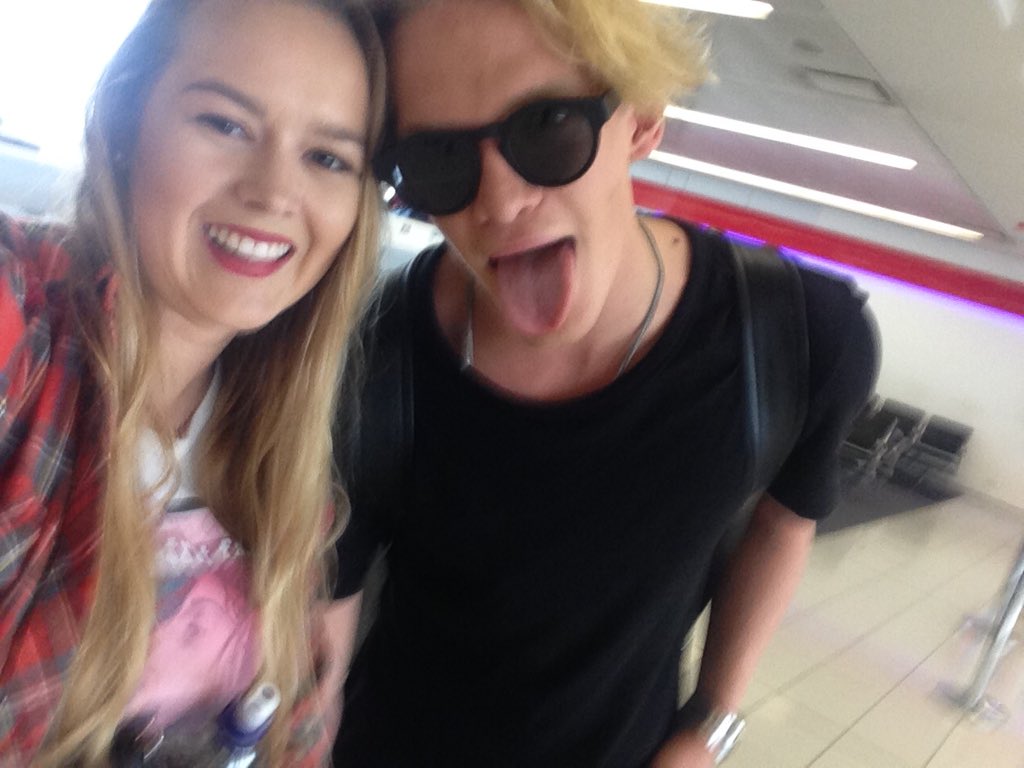 codyaussietour's tweet photo. #FindingCody last minute morning show announcement https://t.co/uB4hHCl0Ws