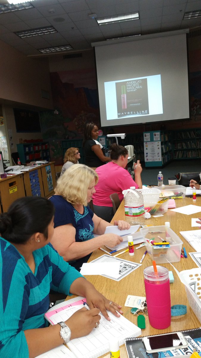 marshawicks's tweet photo. Poetry &amp; Persuasive workshop by Mary White after hours at BPE  @marshawicks @AP_Emery @BPE_Broncos https://t.co/MHkaHLBP49