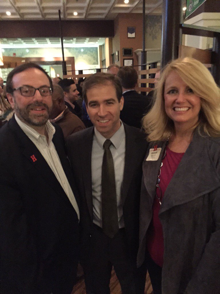 National Alumni Board members Bernard Kavaler President with  @BroninForMayor and Carolyn @bligh. #UHart #salute