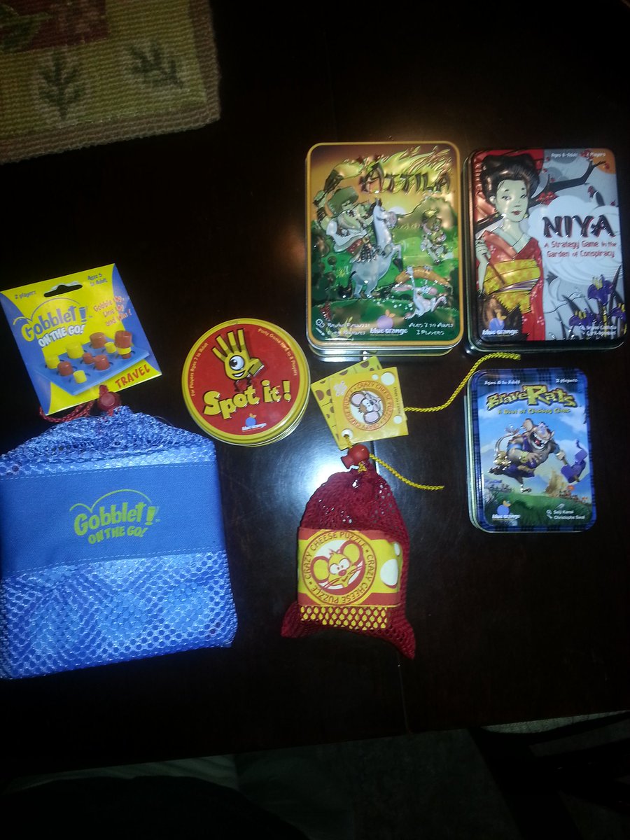 RScottReed's tweet photo. Prizes for ncss Games to Teach Cognition #ncsspc #blueorangegames https://t.co/niMAdTiIeT