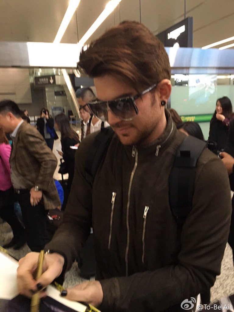 Jietang_jurij's tweet photo. Shanghai airport pic via @ To-BelAir https://t.co/DGKElYxtXY