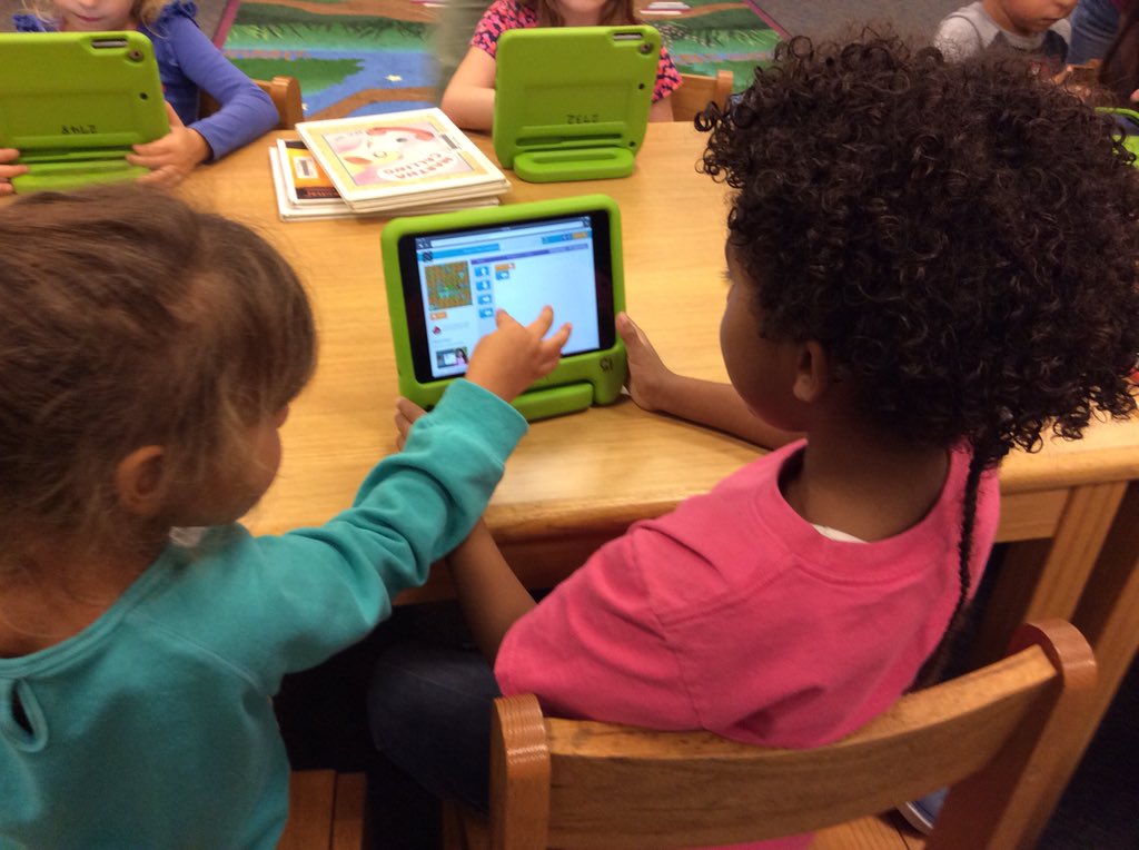 bookmama78's tweet photo. Kinder coding fun at Wetmore! #code.org #neisdlibs https://t.co/KVUOcvB018