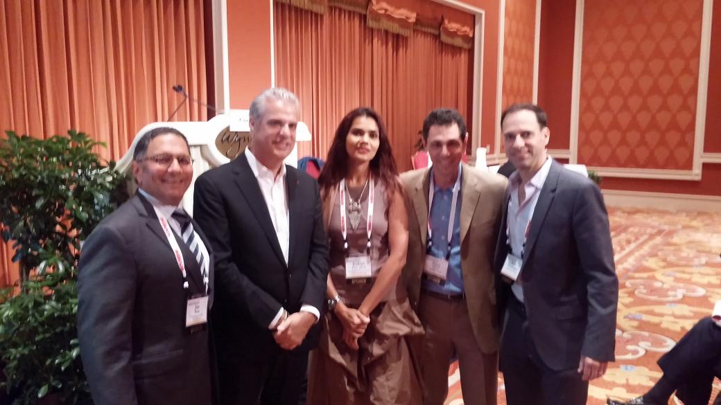 rohinideyphd's tweet photo. Fun panel w/ @ericripert Joe Essa @WolfgangPuck SamGoldfinger @TheONEGroupUS Gary Levy @CohnReznick #RFDC2015 Vegas https://t.co/03DAjIHXur