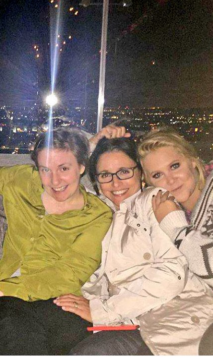 danicepz's tweet photo. Quiero estar en este girls night https://t.co/Wdix8jGlys