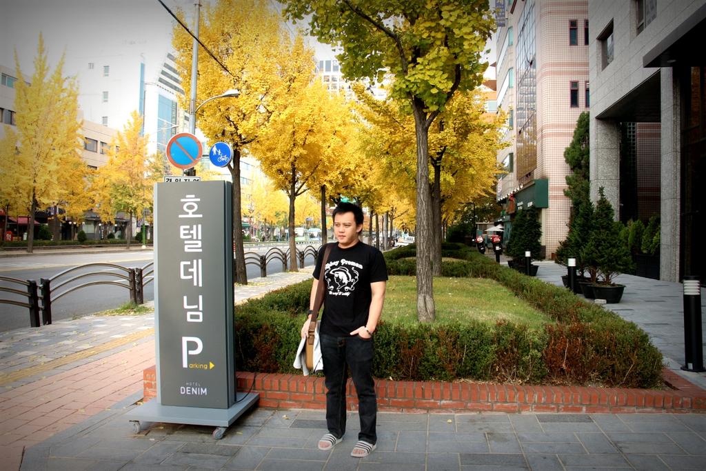 Hatur nuhun kaos #KoboyKekinian na mang <a href="/ikangsulung/">Zulfikar, Amd, SIp. / Ikang / Jamal</a>