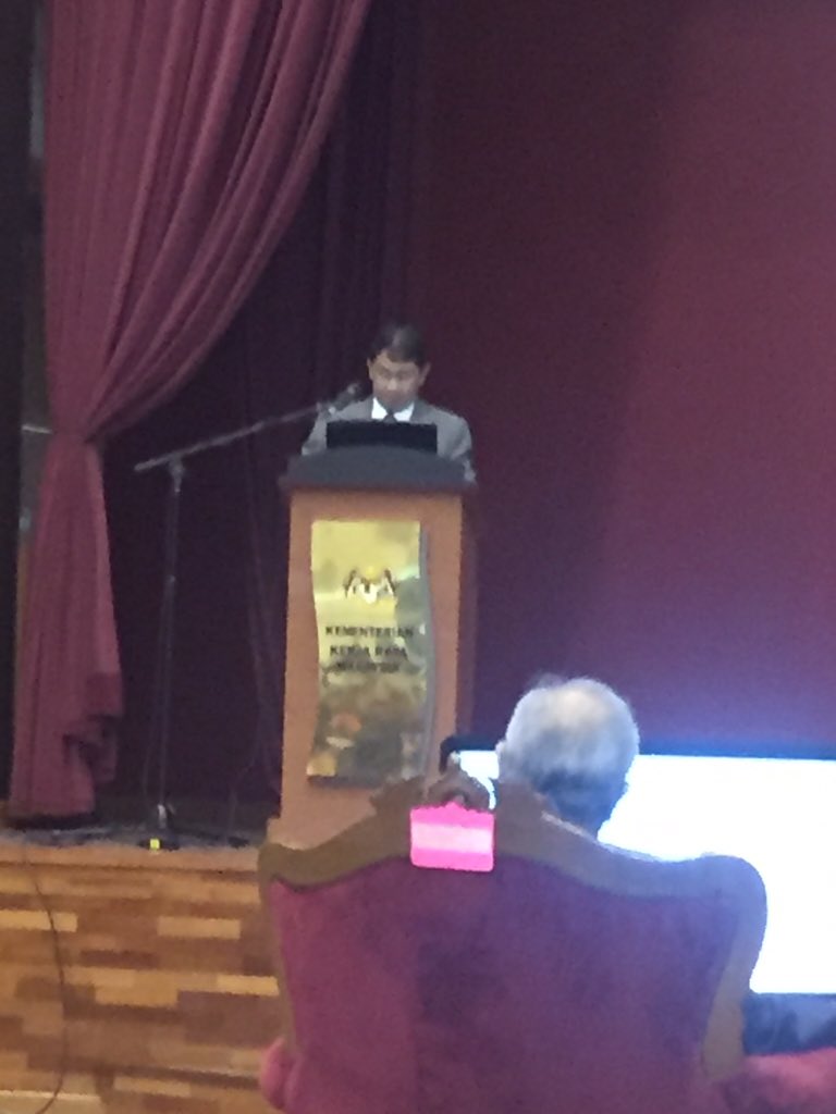 paktarm's tweet photo. perasmian #SCJ2015 @JKRMalaysia oleh Ybhg Datuk @KPKRMalaysia - @MOWorks @PetraJayaMP @Rosnah_ARS @MisiahTaib https://t.co/jOQnmZBcVp