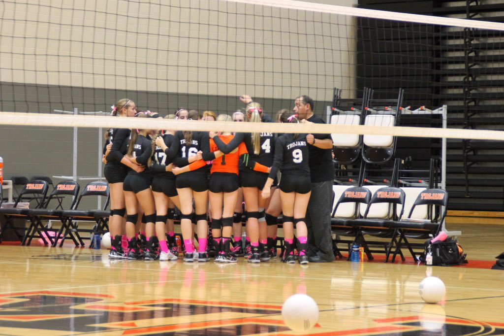 kelseyann4444's tweet photo. Already miss spending all my time in the gym with these girls😞 https://t.co/wR1dOlCRyM