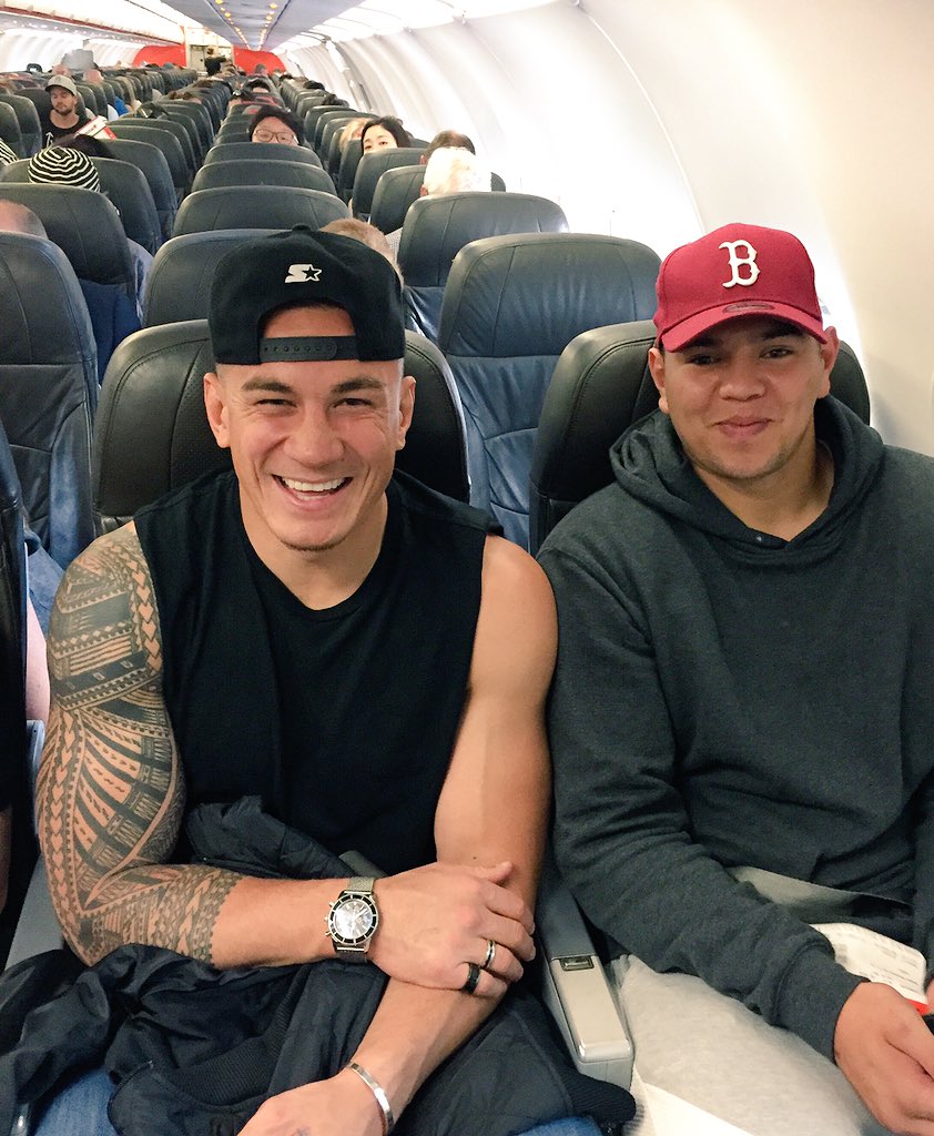 SonnyBWilliams's tweet photo. With the brother @hitmanmeehan off 2 support @Anthony_Mundine tonight 👊🏾👊🏾 https://t.co/01ukxDR8jR