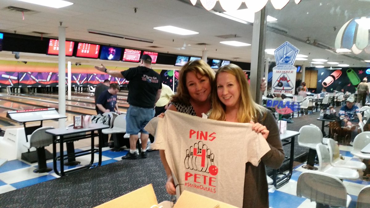 beverlydeca's tweet image. Thanks BHS Faculty. #bhsdeca #pins4pete