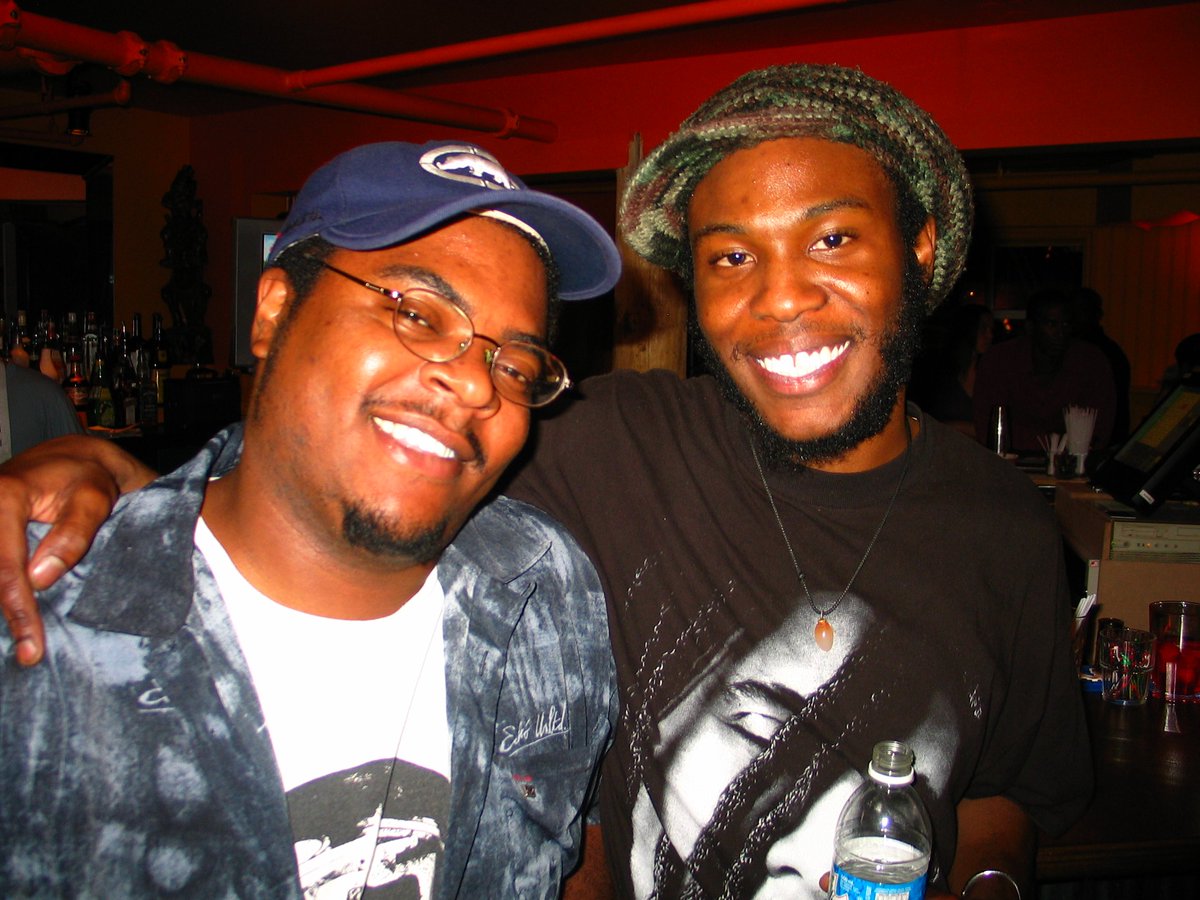 grimacelove's tweet photo. R.I.P. my brother DESTRO.
Until we meet again bro. We love u Des!
#RIPDestro #MonoLove #Gonetoosoon https://t.co/BgfPP7xz7G